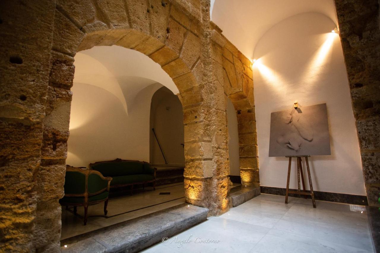 Palazzo Del Poeta - Dimora Contemporanea Gasthof Palermo