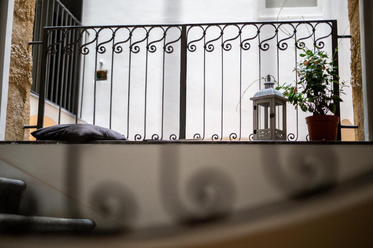 Guest house Palazzo Del Poeta - Dimora Contemporanea